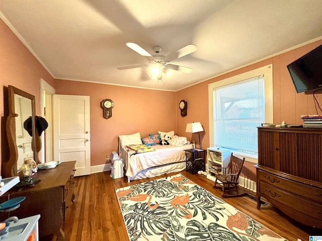 1080 Garmon Rd, Gadsden, AL 35901 - bedroom with wood finished floors, ornamental molding, baseboards, and a ceiling fan
