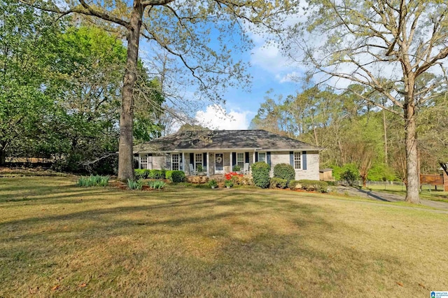 2673 Buckboard Rd, Birmingham, AL 35244 - ranch-style house featuring a front yard