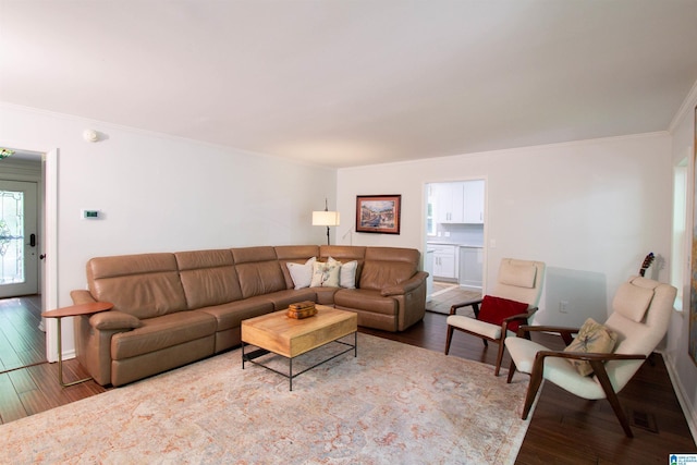 2009 Crossvine Rd, Hoover, AL 35244 - living room featuring crown molding, wood finished floors, and baseboards