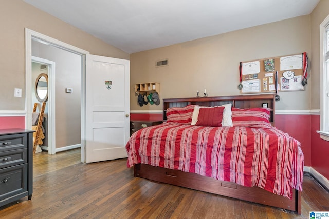 117 Morris Blvd, Homewood, AL 35209 - bedroom with wood finished floors and baseboards