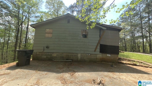 view of property exterior