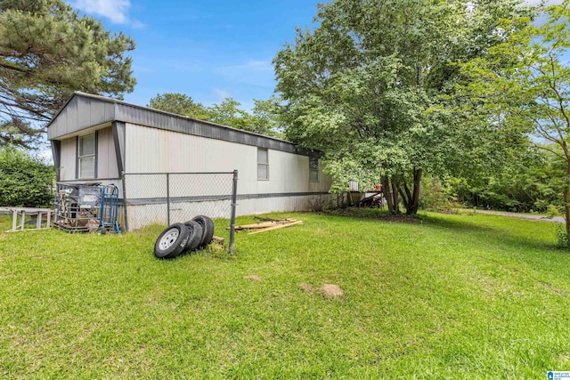 390 Chamblee Ln, Warrior, AL 35180 - view of pole building featuring a yard