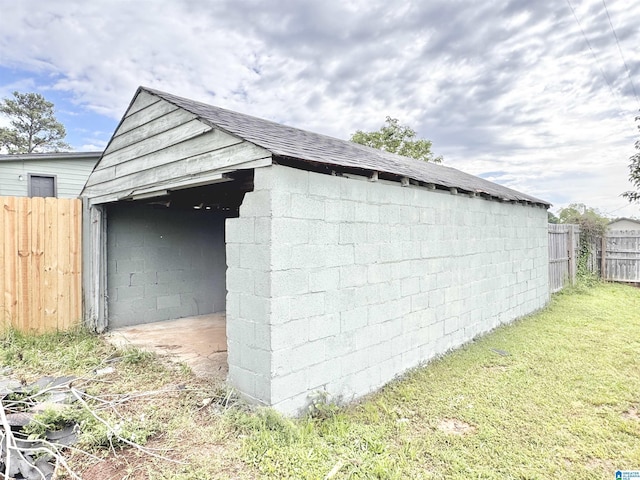 view of outbuilding featuring an outdoor structure