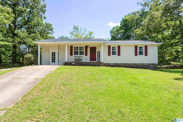 76 Pine Tree Ln, Alexandria, AL 36250 - ranch-style house featuring crawl space, driveway, a porch, and a front yard