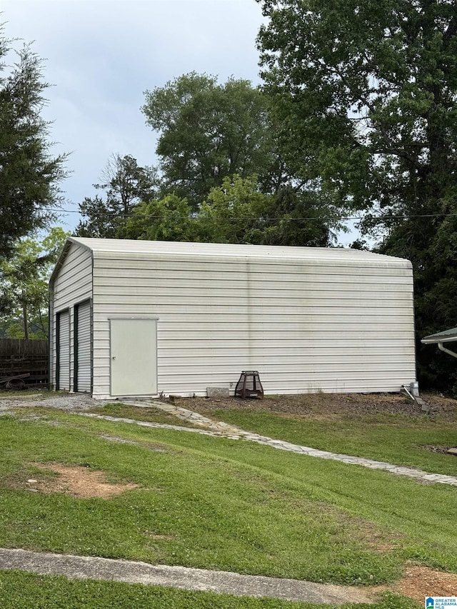 829 Higgs Dr, Adger, AL 35006 - view of outbuilding featuring an outbuilding