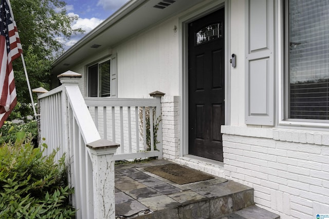 734 Crest Ln, Homewood, AL 35209 - entrance to property with a porch
