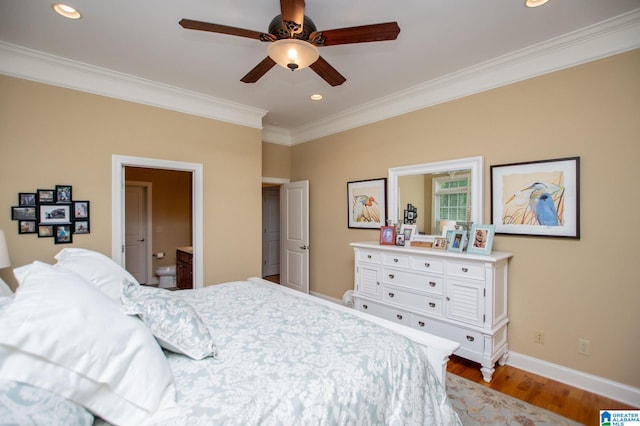 bedroom featuring crown molding, light wood-type flooring, recessed lighting, baseboards, and a ceiling fan