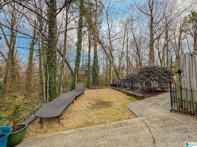 1851 Russet Woods Ln, Hoover, AL 35244 - view of yard featuring fence and a gate