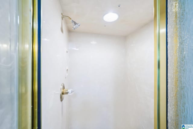 8526 Scenic Ridge Dr, Pinson, AL 35126 - detailed view of a stall shower