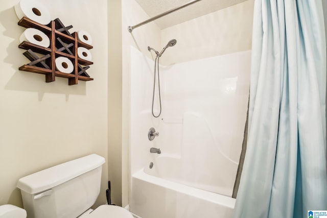 8526 Scenic Ridge Dr, Pinson, AL 35126 - bathroom with toilet and shower / tub combo