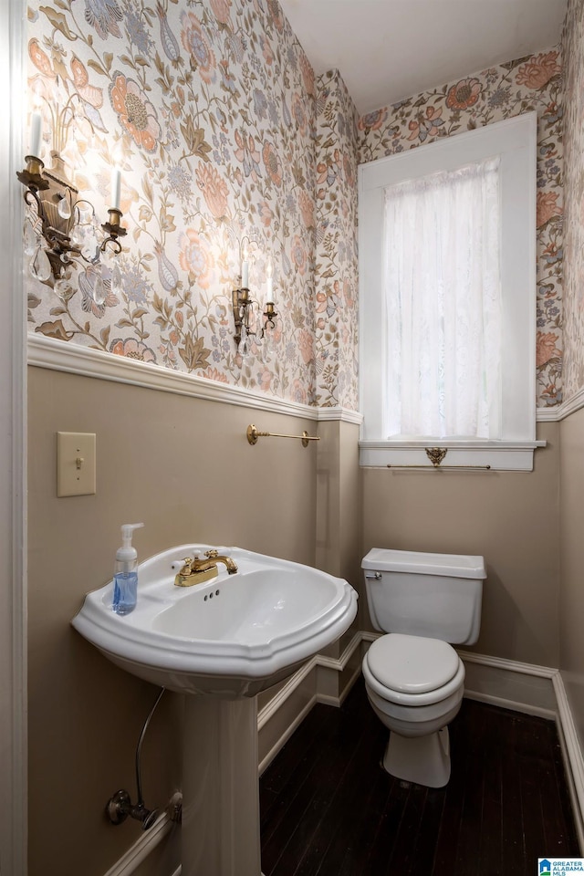 1479 Milner Cres S, Birmingham, AL 35205 - bathroom with wallpapered walls, hardwood / wood-style flooring, toilet, and baseboards