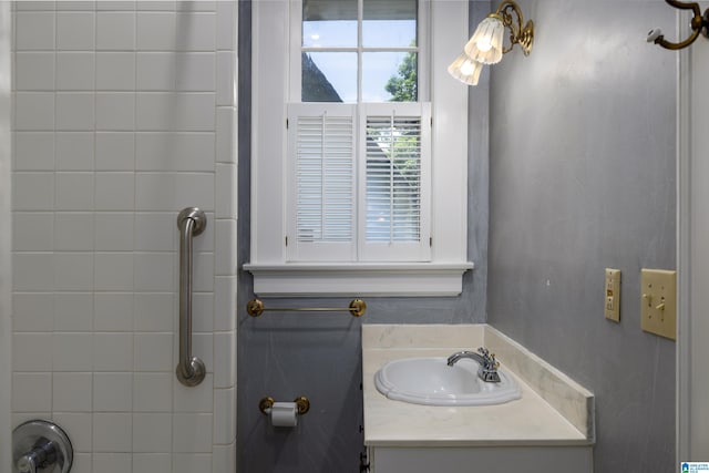 1479 Milner Cres S, Birmingham, AL 35205 - bathroom with vanity and a shower