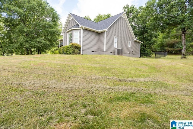 105 Mountain View Ln, Springville, AL 35146 - view of side of home with crawl space and central AC unit