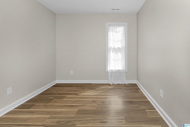 105 Mountain View Ln, Springville, AL 35146 - empty room with wood finished floors and baseboards