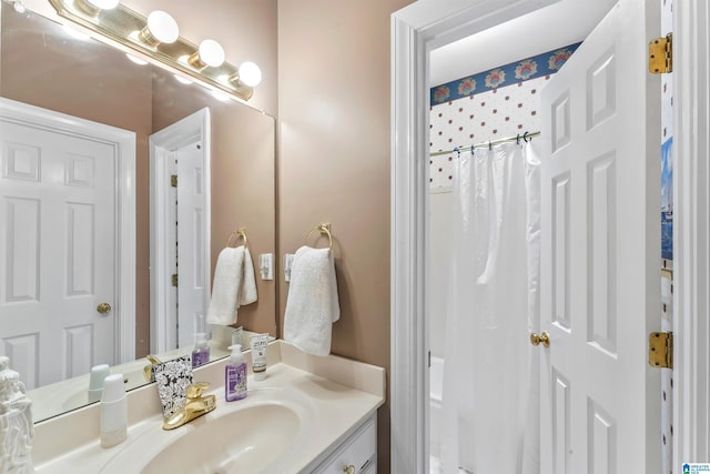 135 Weatherly Way, Pelham, AL 35124 - full bath featuring vanity and curtained shower