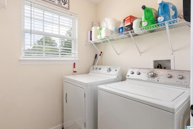 180 Thornberry Dr, Hayden, AL 35079 - laundry room with washer and clothes dryer