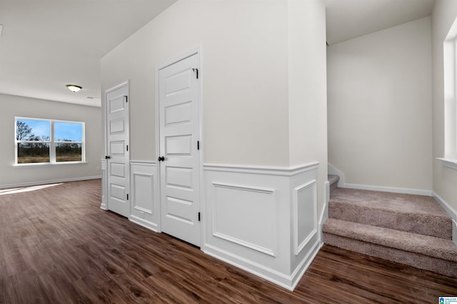 2017 Valley Run, Leeds, AL 35094 - hall featuring dark wood finished floors, stairs, and baseboards