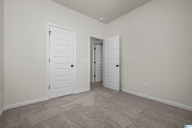 2017 Valley Run, Leeds, AL 35094 - unfurnished bedroom featuring carpet and baseboards