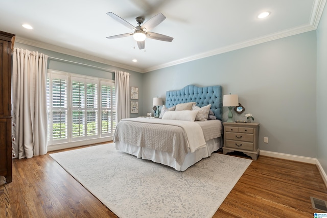 1048 Eagle Hollow Dr, Birmingham, AL 35242 - bedroom with wood finished floors, baseboards, crown molding, recessed lighting, and a ceiling fan