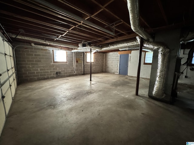 2270 Smithfield Ln N, Birmingham, AL 35207 - below grade area featuring concrete block wall