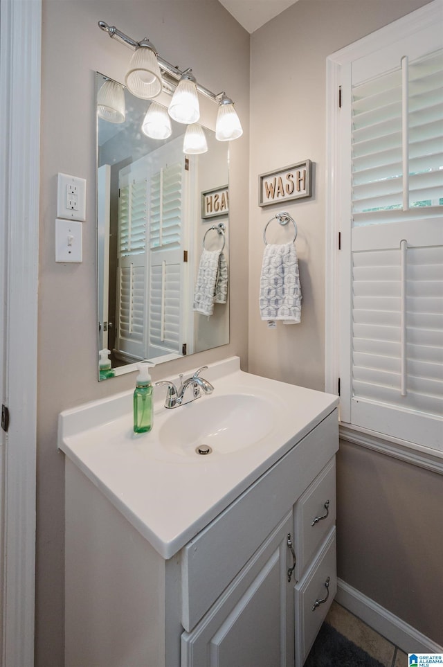 3309 Eaton Rd, Mountain Brook, AL 35223 - bathroom featuring vanity