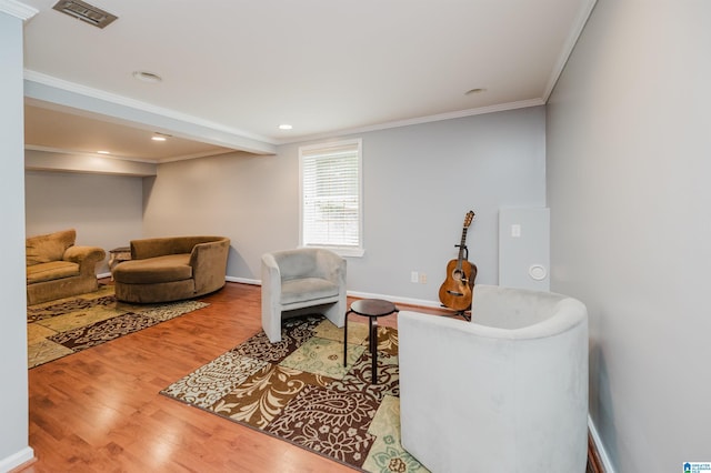 3309 Eaton Rd, Mountain Brook, AL 35223 - living room with wood finished floors, ornamental molding, recessed lighting, and baseboards