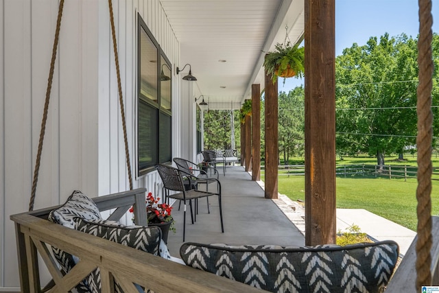 185 Meadowbrook Dr, Piedmont, AL 36272 - view of porch