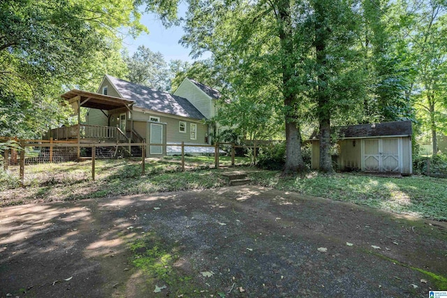 295 Walden Ct, Montevallo, AL 35115 - view of yard with a deck