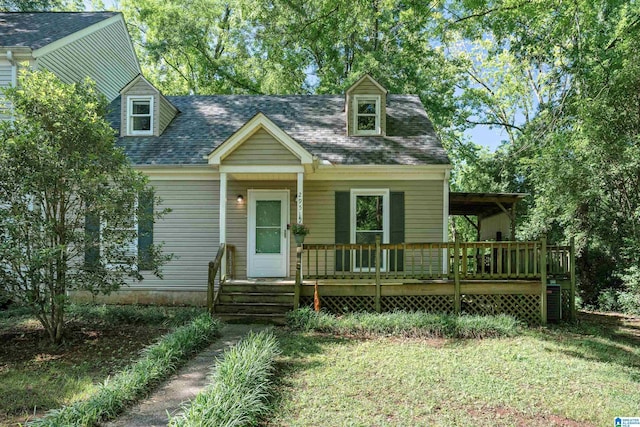 295 Walden Ct, Montevallo, AL 35115 - new england style home featuring a porch and a front yard