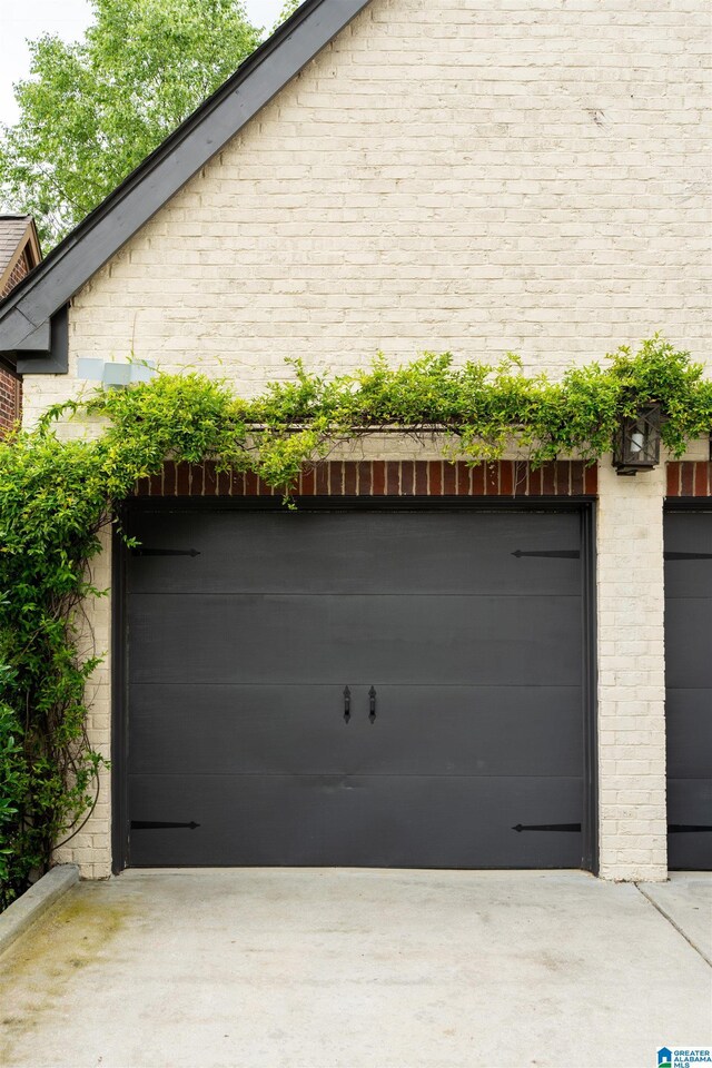 3701 James Hill Ter, Hoover, AL 35226 - garage featuring driveway