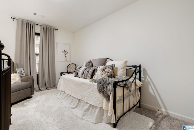 464 Crossbridge Rd, Chelsea, AL 35043 - carpeted bedroom featuring vaulted ceiling and baseboards