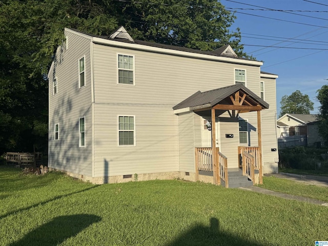 804 Elm Ave, Gadsden, AL 35903 - traditional-style house featuring crawl space and a front yard