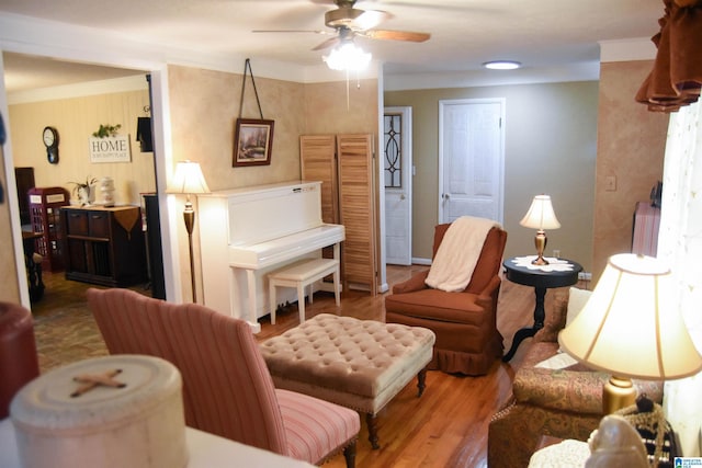 3908 Cloverdale Rd, Anniston, AL 36207 - living area featuring a ceiling fan and wood finished floors