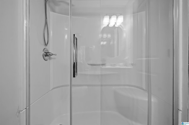 941 Honeysuckle Ln, Moody, AL 35094 - bathroom featuring a shower stall