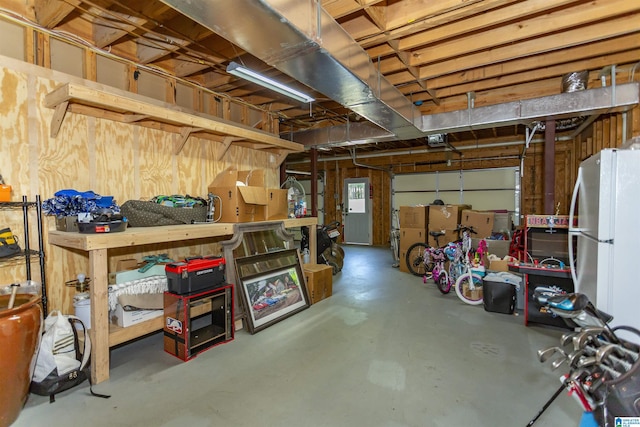 1020 Dunsmore Dr, Chelsea, AL 35043 - garage with freestanding refrigerator