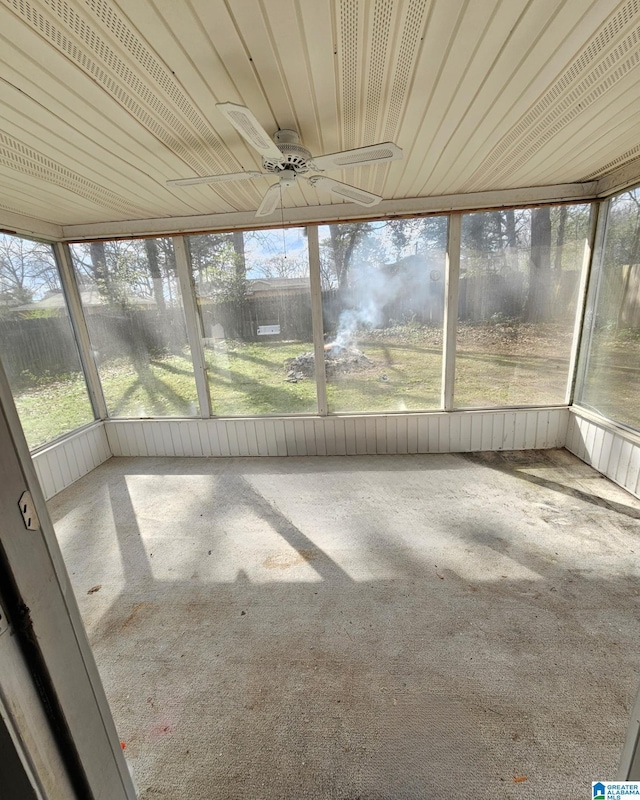1332 4th Way NW, Center Point, AL 35215 - unfurnished sunroom with plenty of natural light and a ceiling fan