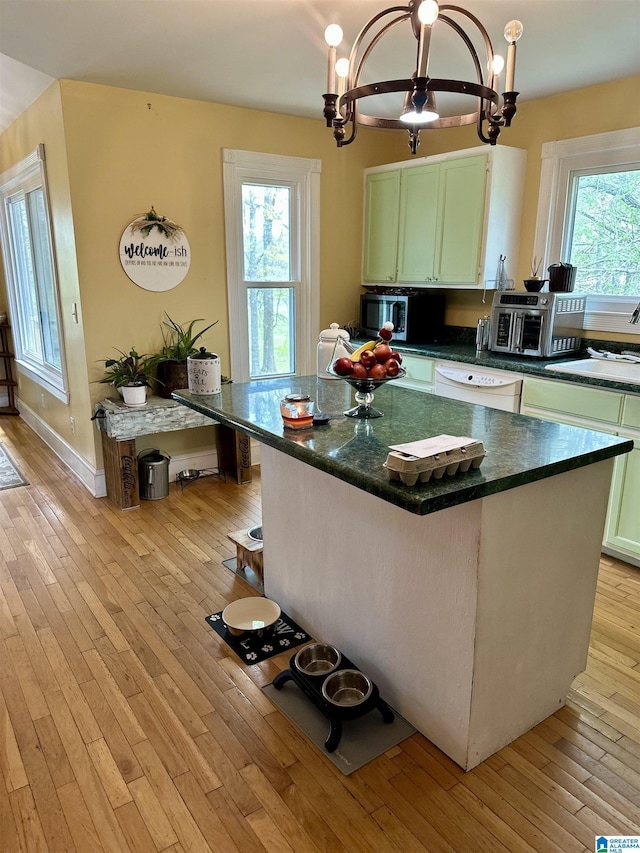 12325 US Highway 411 N, Centre, AL 35960 - kitchen with a sink, a chandelier, healthy amount of natural light, and dishwasher