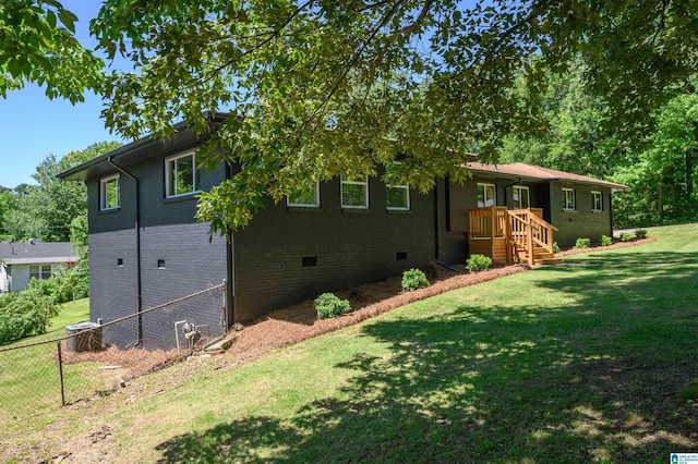 732 Highland Ave, Birmingham, AL 35206 - view of front of property with crawl space and brick siding