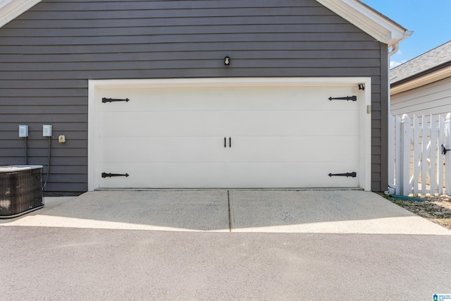 1517 Laurens St, Birmingham, AL 35242 - garage featuring cooling unit