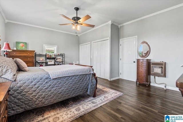 2523 County Road 222, Cullman, AL 35057 - bedroom with heating unit, wood finished floors, crown molding, baseboards, and ceiling fan