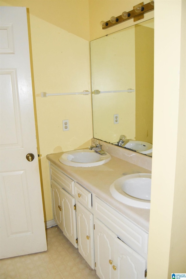 2301 Hathaway Heights Rd, Anniston, AL 36207 - bathroom featuring double vanity