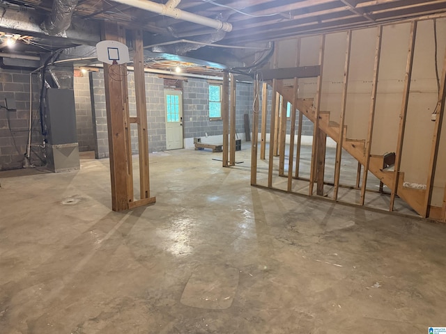 2301 Hathaway Heights Rd, Anniston, AL 36207 - below grade area with concrete block wall