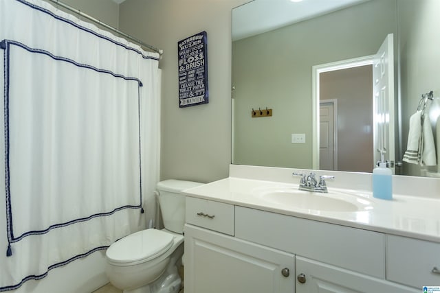 1009 Fairbank Ln, Chelsea, AL 35043 - bathroom with toilet, vanity, and a shower with shower curtain