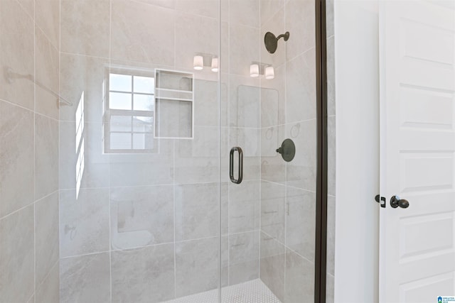 149 Shiloh Creek Dr, Calera, AL 35040 - full bath with a shower stall