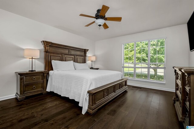 204 Forest Pkwy, Alabaster, AL 35007 - bedroom featuring dark wood finished floors, baseboards, and ceiling fan