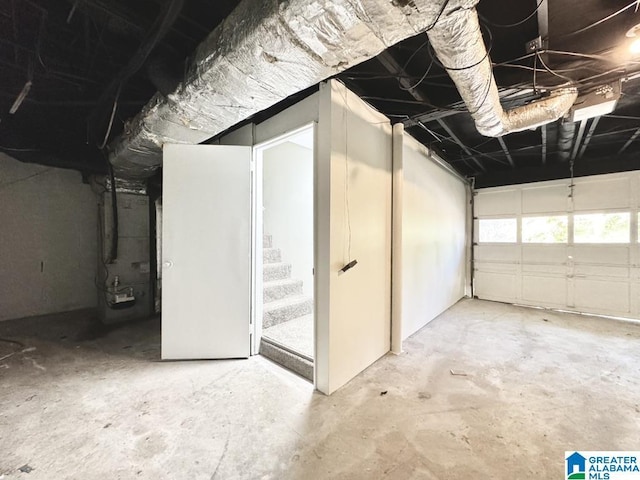 2723 6th St NE, Center Point, AL 35215 - garage featuring heating unit