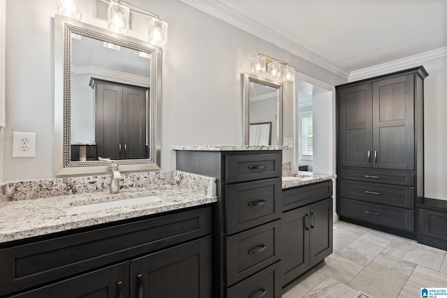 3208 N Woodridge Rd, Mountain Brook, AL 35223 - full bath with crown molding and two vanities