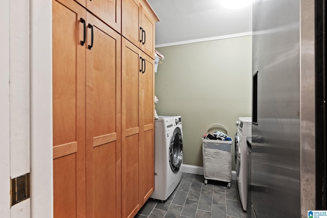 3208 N Woodridge Rd, Mountain Brook, AL 35223 - laundry area with separate washer and dryer, cabinet space, crown molding, and baseboards