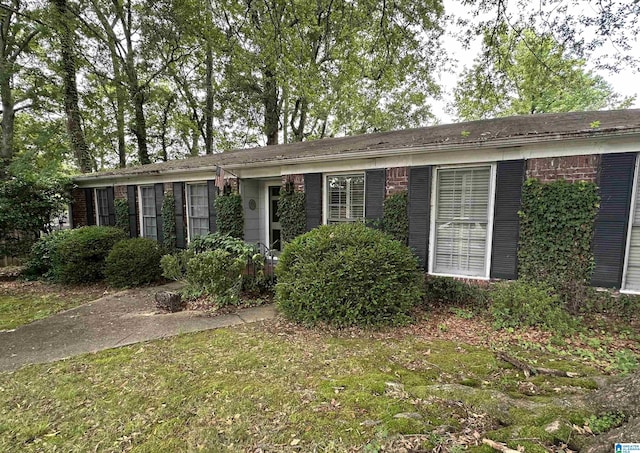 400 Shiloh Cir, Birmingham, AL 35213 - ranch-style home featuring brick siding
