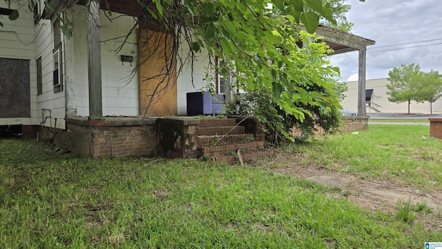 101 W 17th St, Anniston, AL 36201 - view of yard